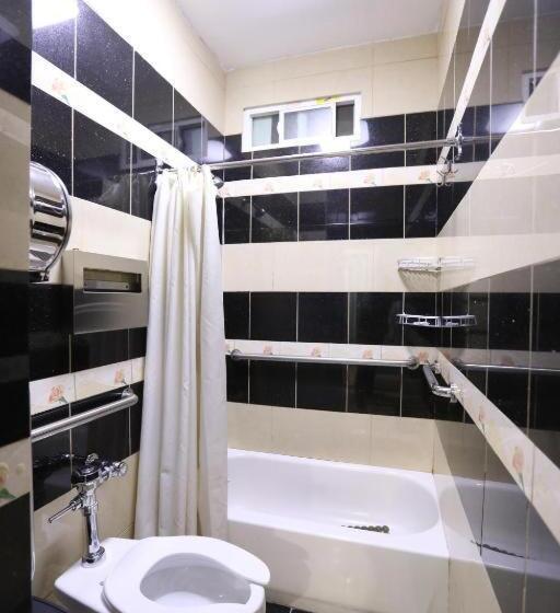 חדר סטנדרט, Oak