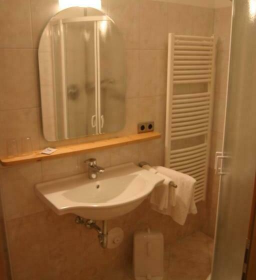 חדר סטנדרט נוף להרים, Ultnerhof