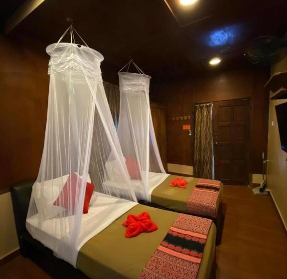 اتاق لوکس, Ombak Dive Resort Perhentian Island