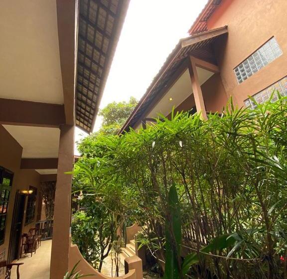 Номер Superior, Ombak Dive Resort Perhentian Island