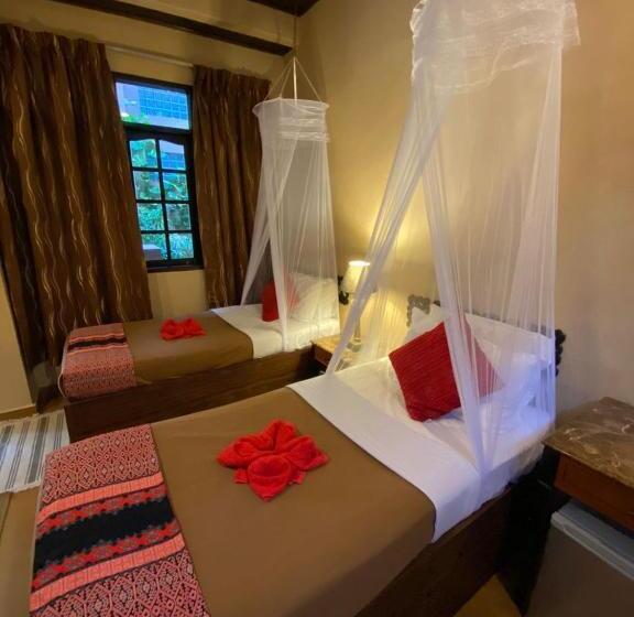 Номер Superior, Ombak Dive Resort Perhentian Island