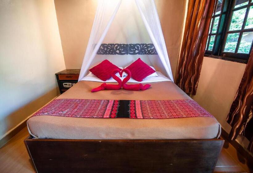 اتاق استاندارد, Ombak Dive Resort Perhentian Island