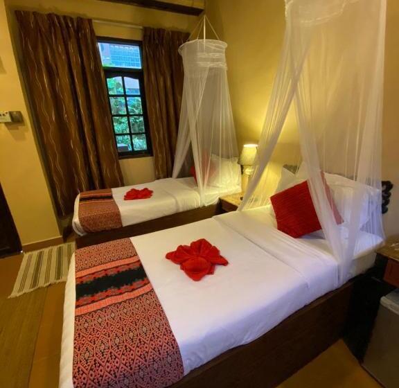 Номер Superior, Ombak Dive Resort Perhentian Island