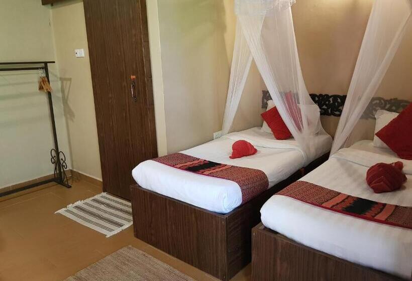 Номер Стандарт, Ombak Dive Resort Perhentian Island