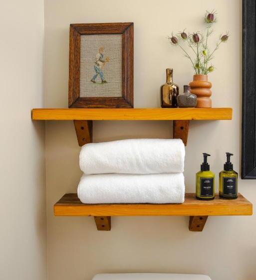 غرفة قياسية مطلّة علي الحديقة, Kingston Carriage House