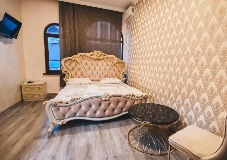 سوئیت با تخت بزرگ, Yerevan In Boutique