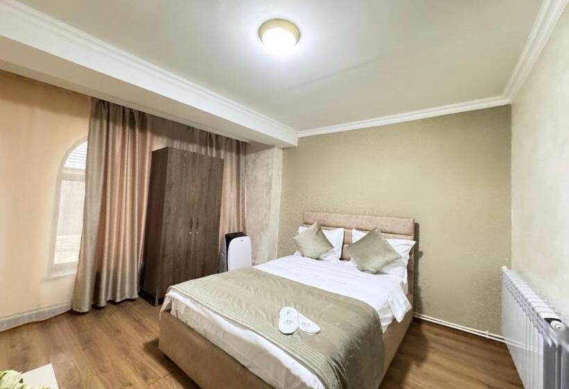 اتاق استاندارد, Yerevan