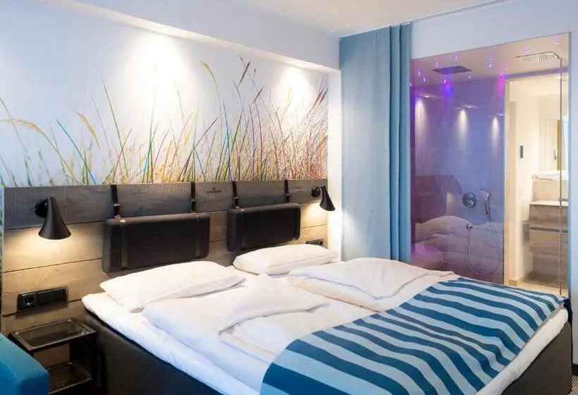 オーシャンビューデラックスルームバルコニー付き, Slowdown Bottsand Hotel Und Spa