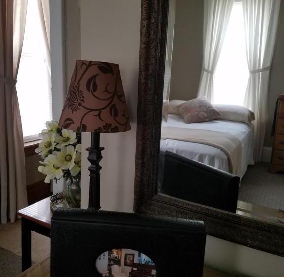 غرفة ديلوكس, Carraway Guest House