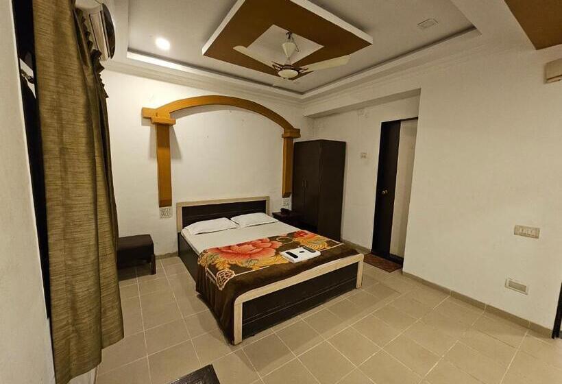 エコノミー４人部屋, Suman Cottage & Bungalow