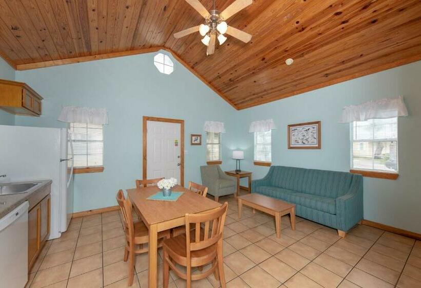 غرفة قياسية سرير كينج, Pelican Bay Resort