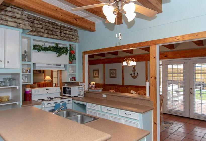 منزل 3 غرف نوم, Pelican Bay Resort