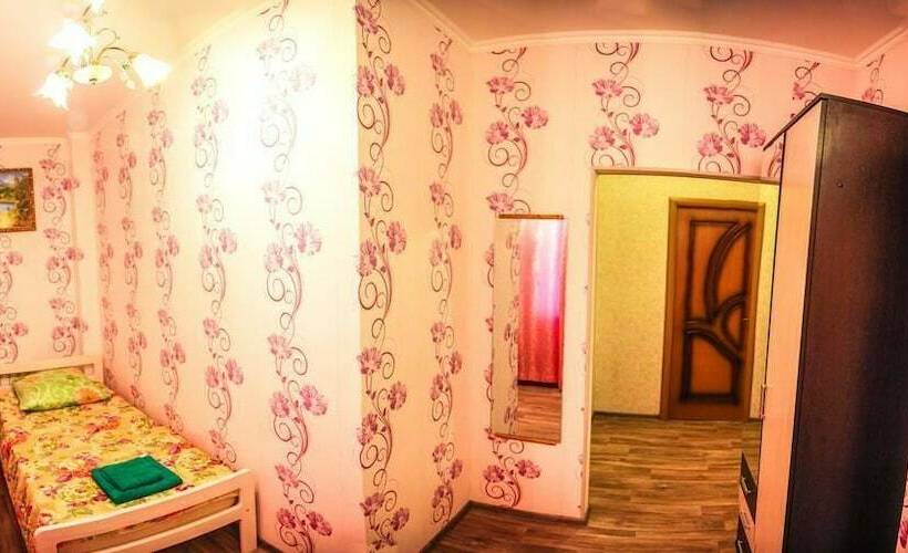 スタンダードシングルルーム, Mega