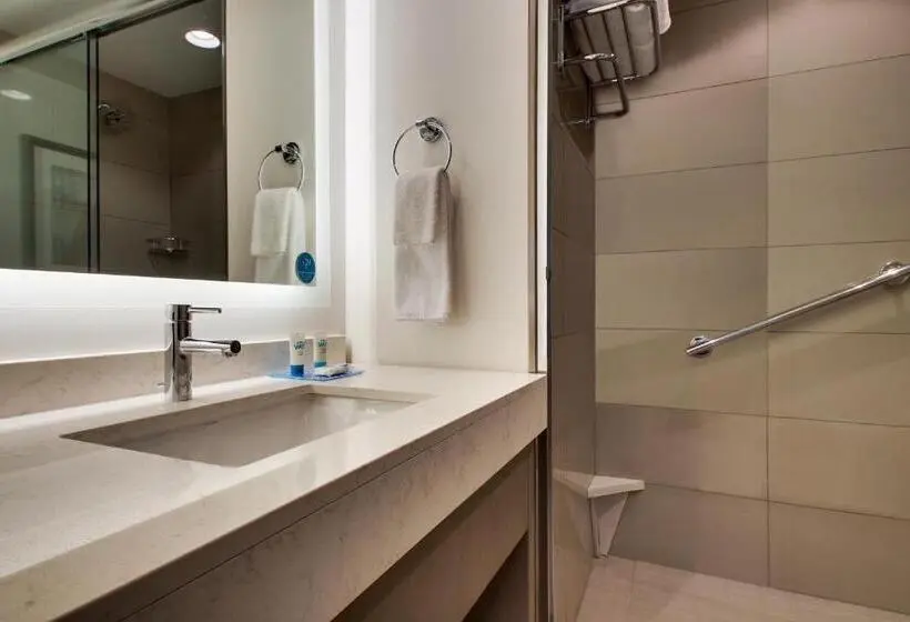 Standard-huone King-vuode, Hyatt House Oak Brook