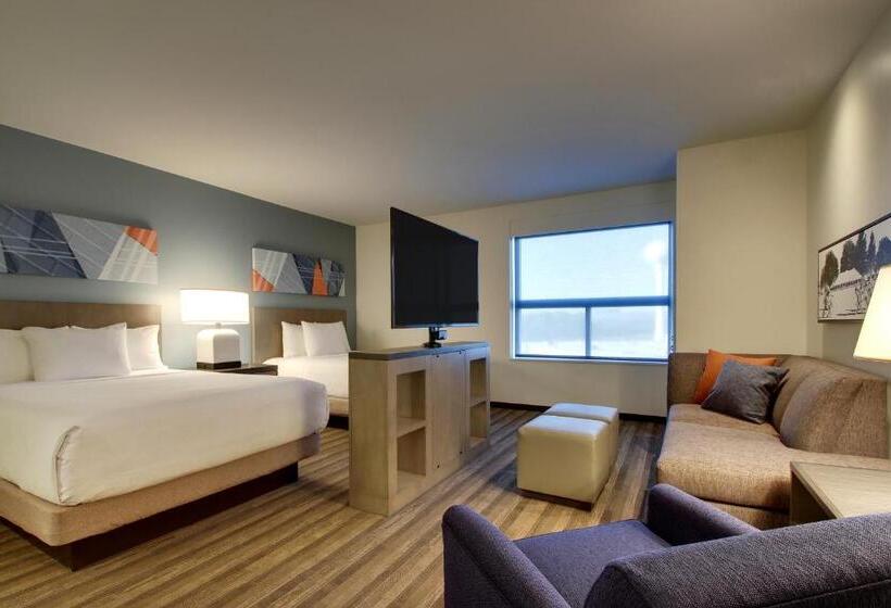 استودیوی استاندارد, Hyatt House Oak Brook