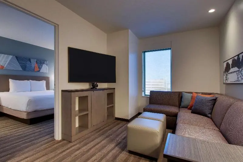 Standard-huone King-vuode, Hyatt House Oak Brook