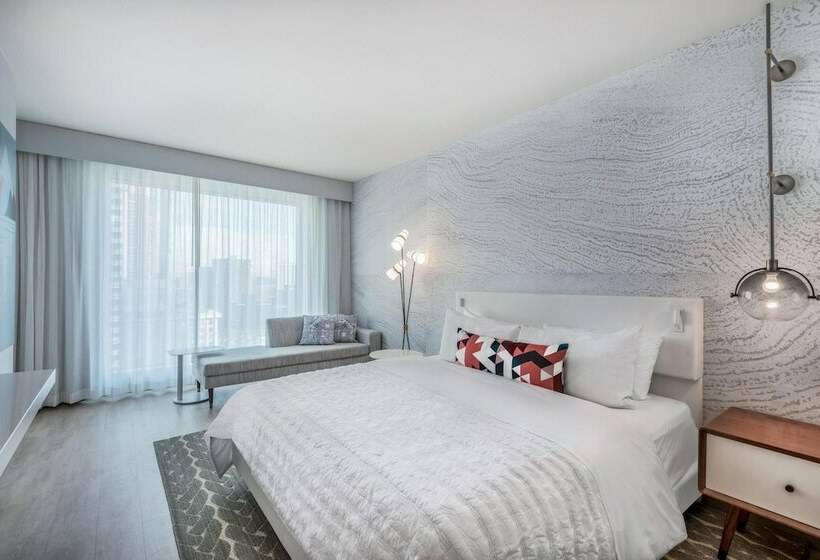 Номер Deluxe, Le Méridien Denver Downtown