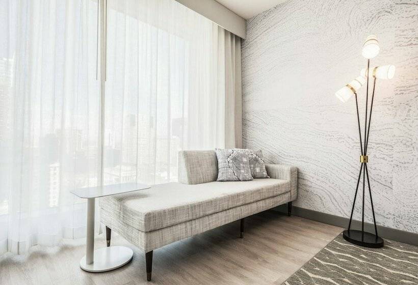 Номер Deluxe, Le Méridien Denver Downtown