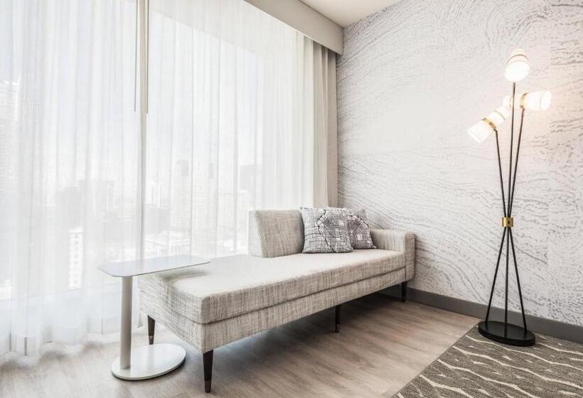 Номер Deluxe Кровать Кинг, Le Méridien Denver Downtown