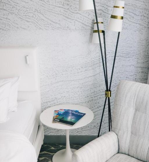 Номер Deluxe, Le Méridien Denver Downtown