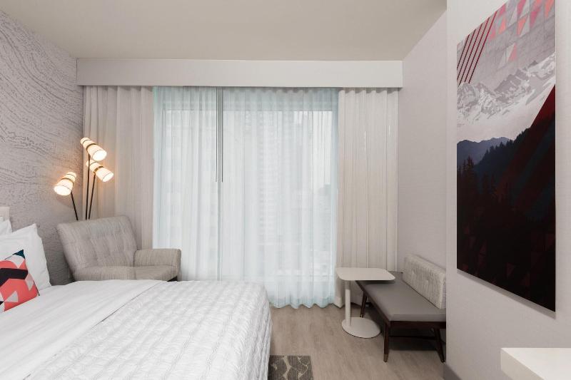 Номер Deluxe Кровать Кинг, Le Méridien Denver Downtown