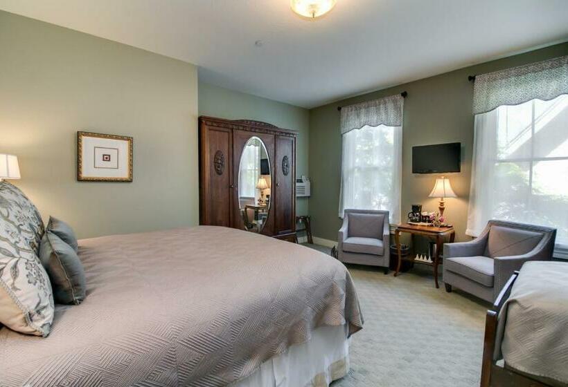 Трехместный Номер Комфорт, Winchester Inn
