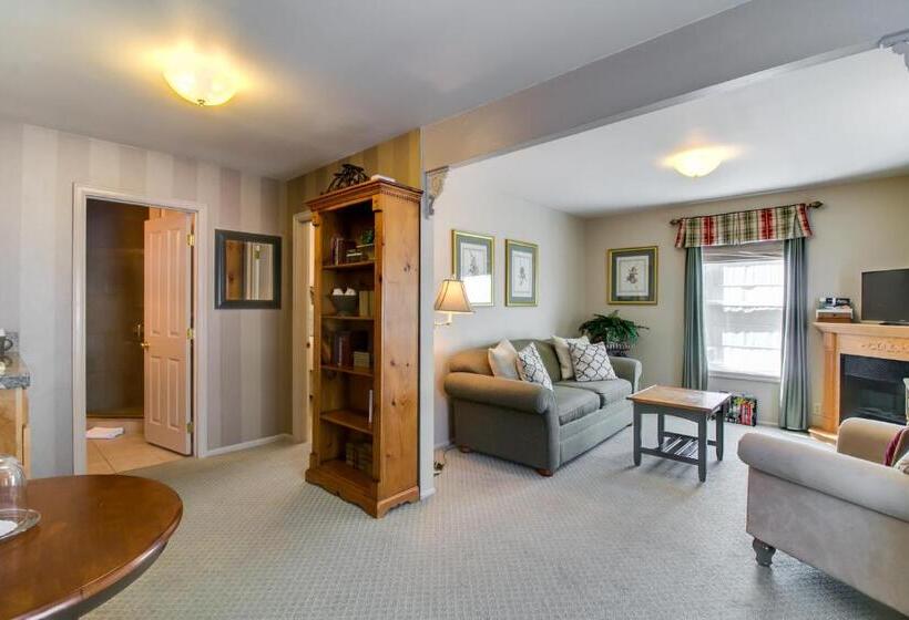 جناح سرير كينج, Winchester Inn