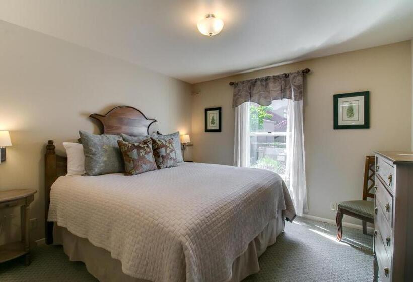 جناح سرير كينج, Winchester Inn