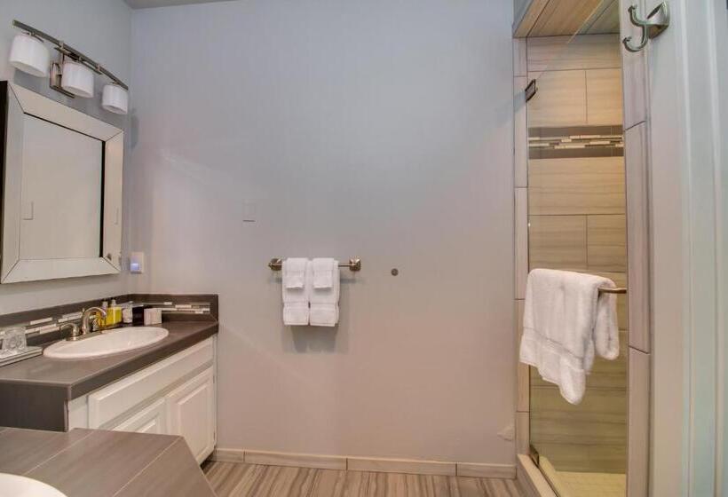 جناح مطلّ علي الحديقة, Winchester Inn