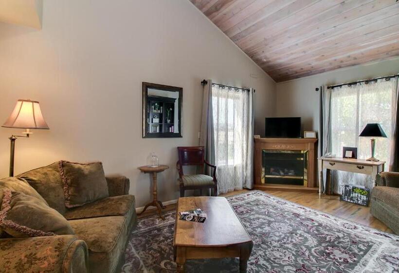 جناح, Winchester Inn