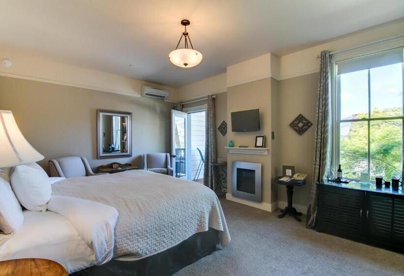 غرفة قياسية سرير كينج, Winchester Inn