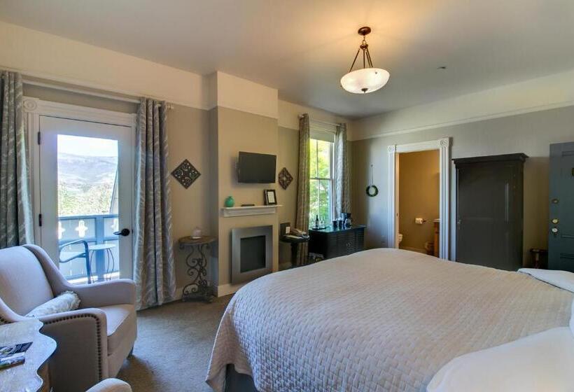 Стандартный Номер Кровать Кинг, Winchester Inn