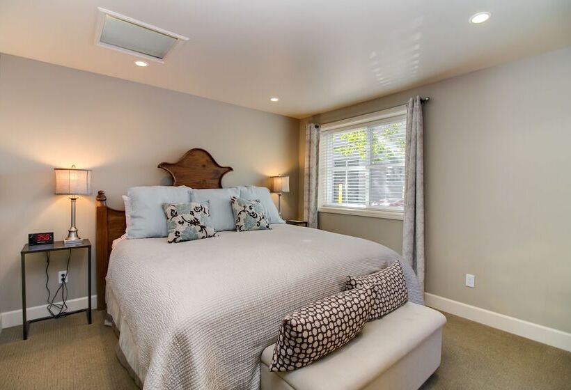 جناح غرفتين نوم, Winchester Inn