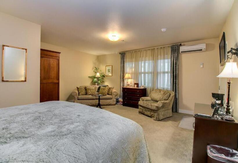 غرفة قياسية سرير كينج, Winchester Inn