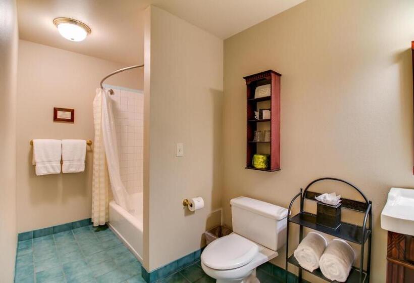 غرفة قياسية, Winchester Inn