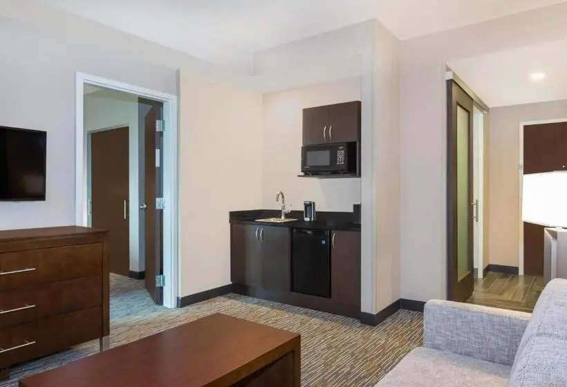 Sviitti Liikuntarajoitteisille, Wingate By Wyndham Miami Airport