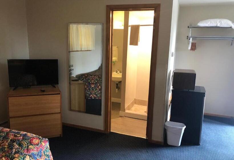 اتاق استاندارد, Parkway Motel