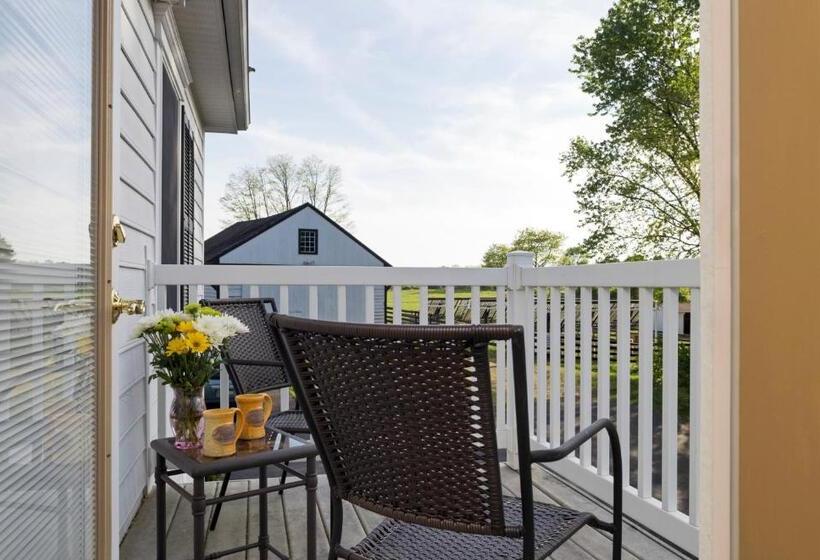 带阳台套房, Pheasant Field Bed And Breakfast