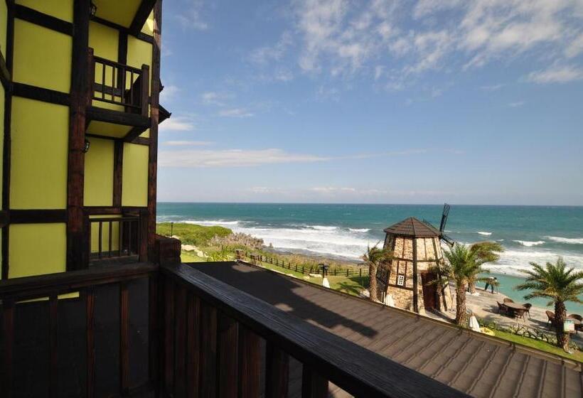 اتاق لوکس چهار تخته, Stuart Villa