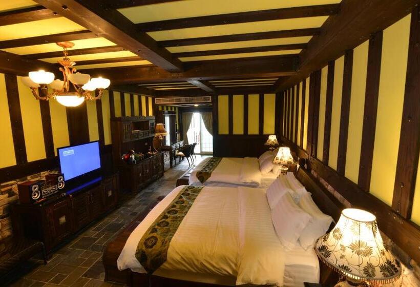 اتاق استاندارد چهار تخته با چشمانداز دریا, Stuart Villa