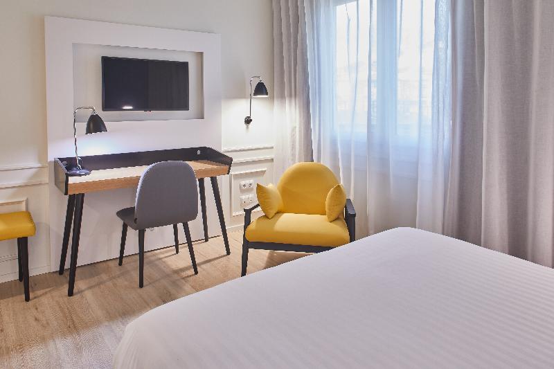 اتاق پرمیوم, Kimpton Bem Budapest, An Ihg