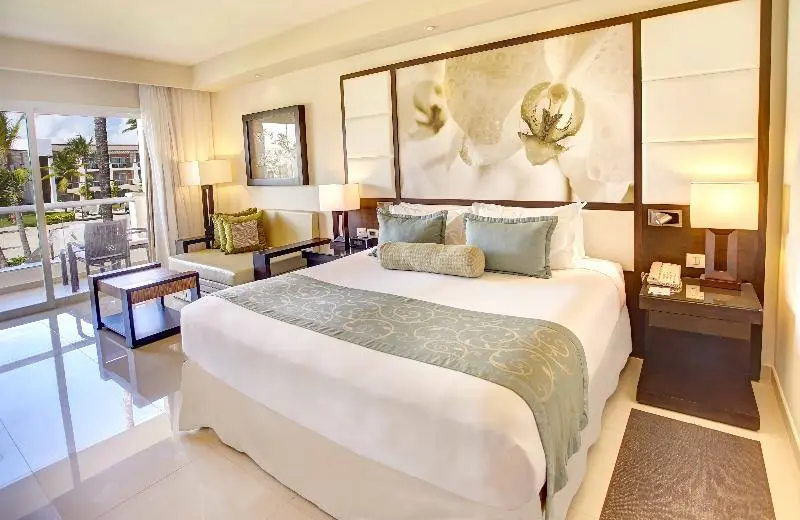اتاق استاندارد با تخت بزرگ برای معلولان, Kimpton Bem Budapest, An Ihg