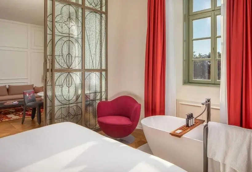 سوئیت با چشم‌انداز, Kimpton Bem Budapest, An Ihg