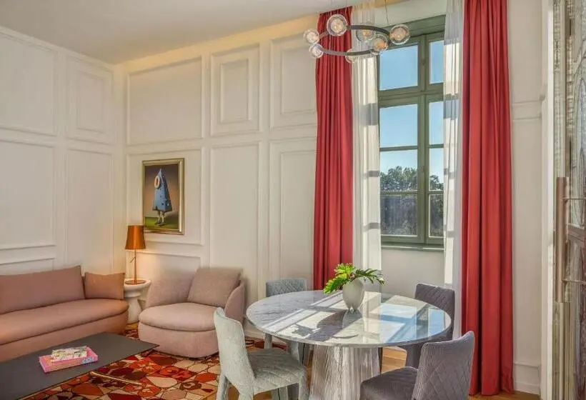 سوئیت با چشم‌انداز, Kimpton Bem Budapest, An Ihg