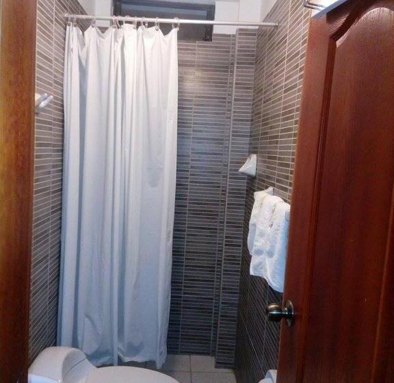 اتاق لوکس با تخت بزرگ, Paradisse