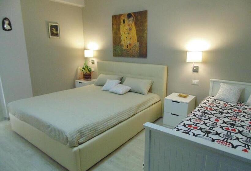 חדר סטנדרט לשלושה, Attico Del Sole