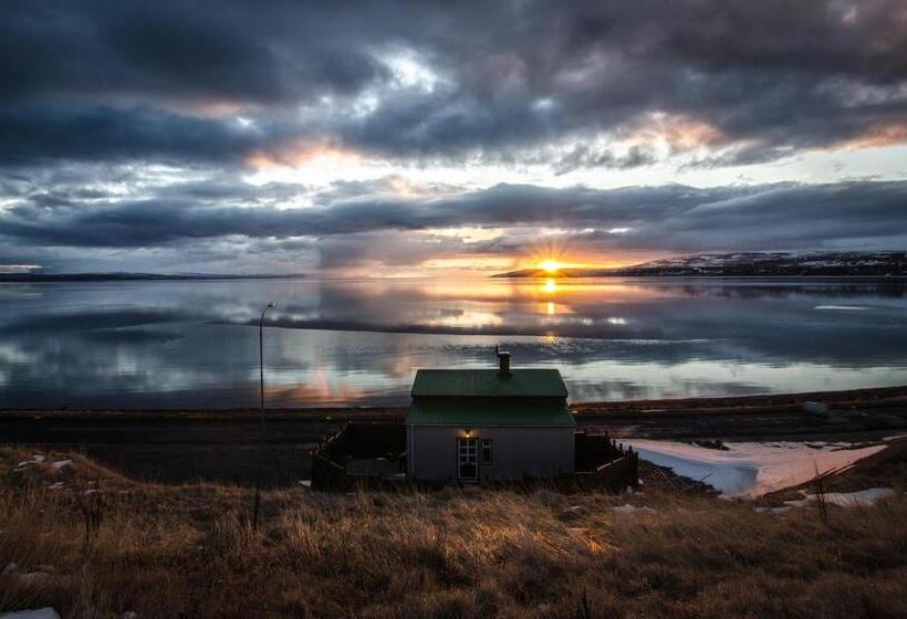 خانه 2 خوابه, Dalakot Búdardal