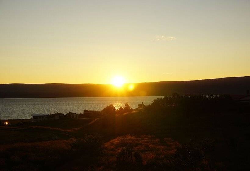 اتاق استاندارد سه نفره, Dalakot Búdardal