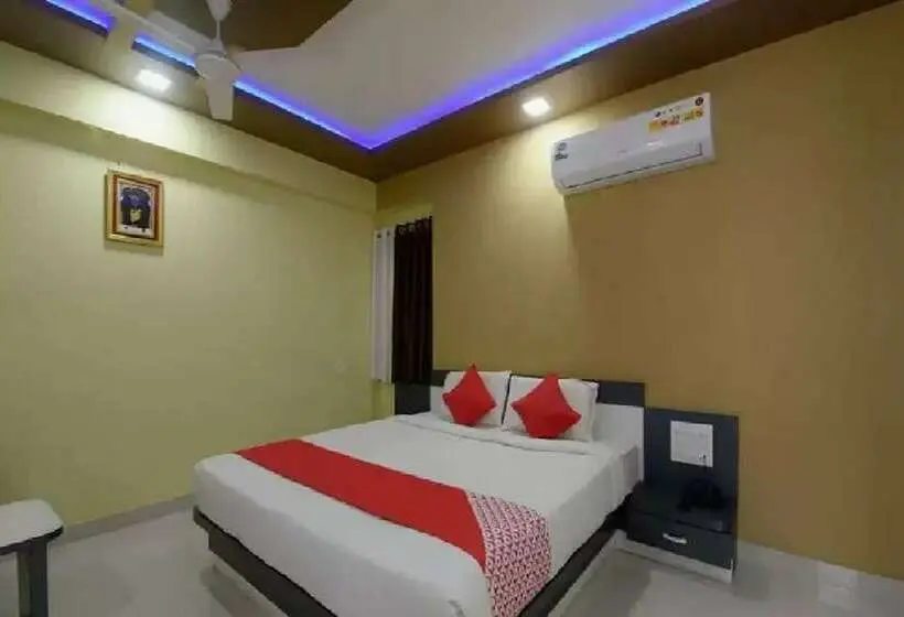 デラックスルーム, Atithi Bhawan By Sky Stays
