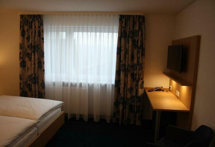 标准间, Bahnhof Jestetten